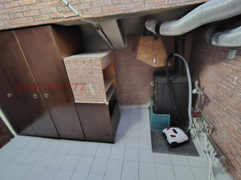 Продава АТЕЛИЕ, ТАВАН, гр. Плевен, Сторгозия, снимка 4 - Апартаменти - 52854411