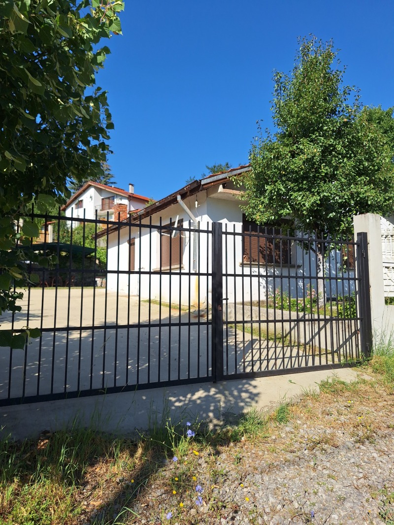 In vendita  Casa regione Pernik , Kralev dol , 80 mq | 27963729
