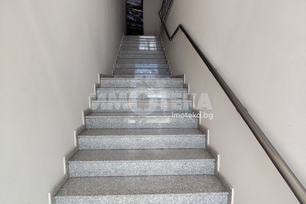 Продава ОФИС, гр. София, Гоце Делчев, снимка 4 - Офиси - 54915489