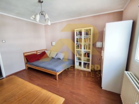 1 Schlafzimmer Ljulin 1, Sofia 4