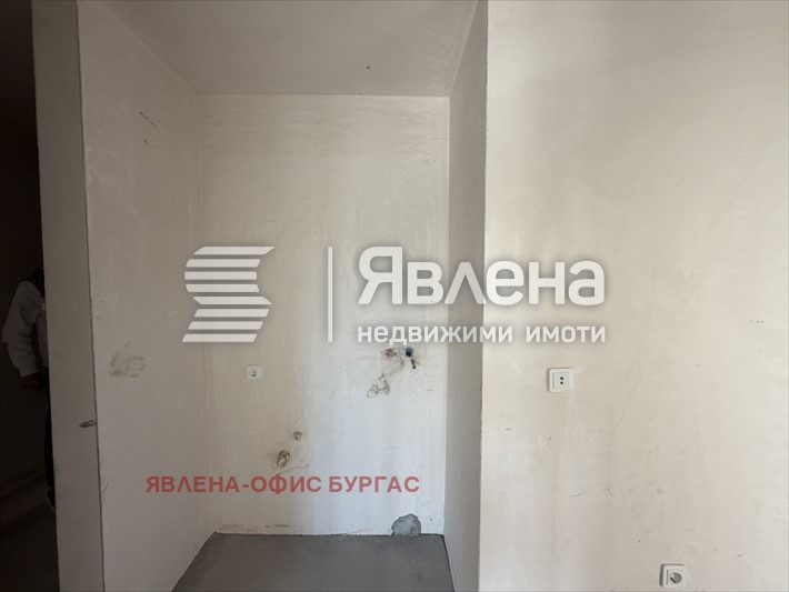 Продава 3-СТАЕН, гр. Бургас, Славейков, снимка 6 - Апартаменти - 56365100