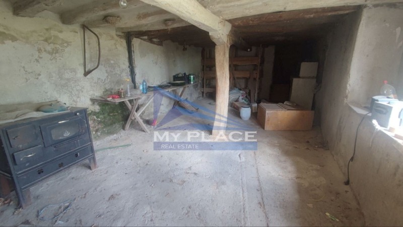 Продава  Къща област Шумен , с. Драгоево , 97 кв.м | 40980271 - изображение [6]