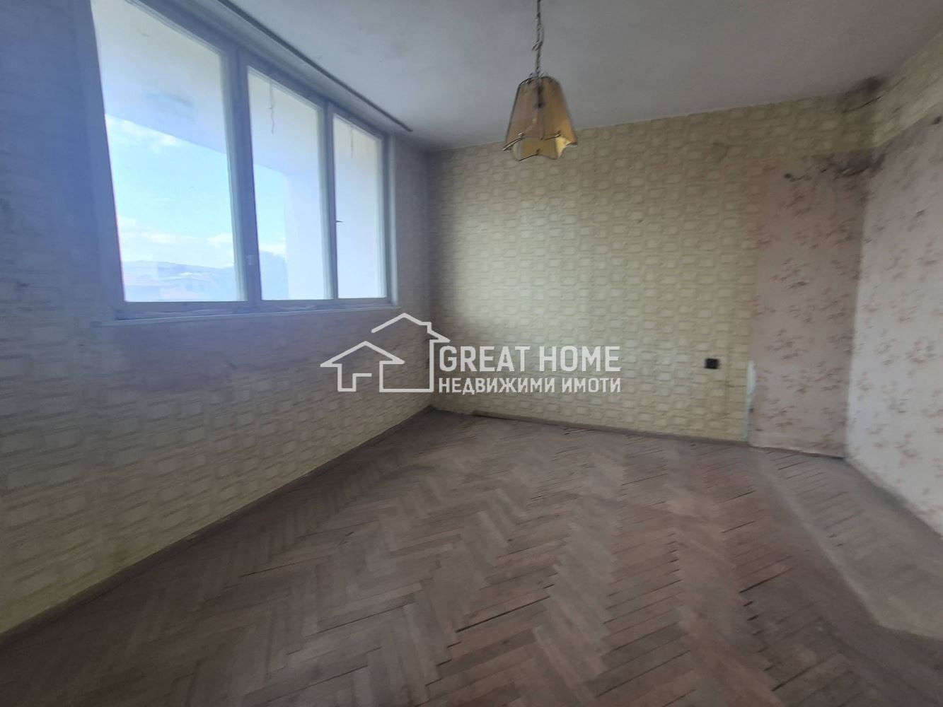 Продава МНОГОСТАЕН, гр. Търговище, Боровец, снимка 2 - Апартаменти - 55702151