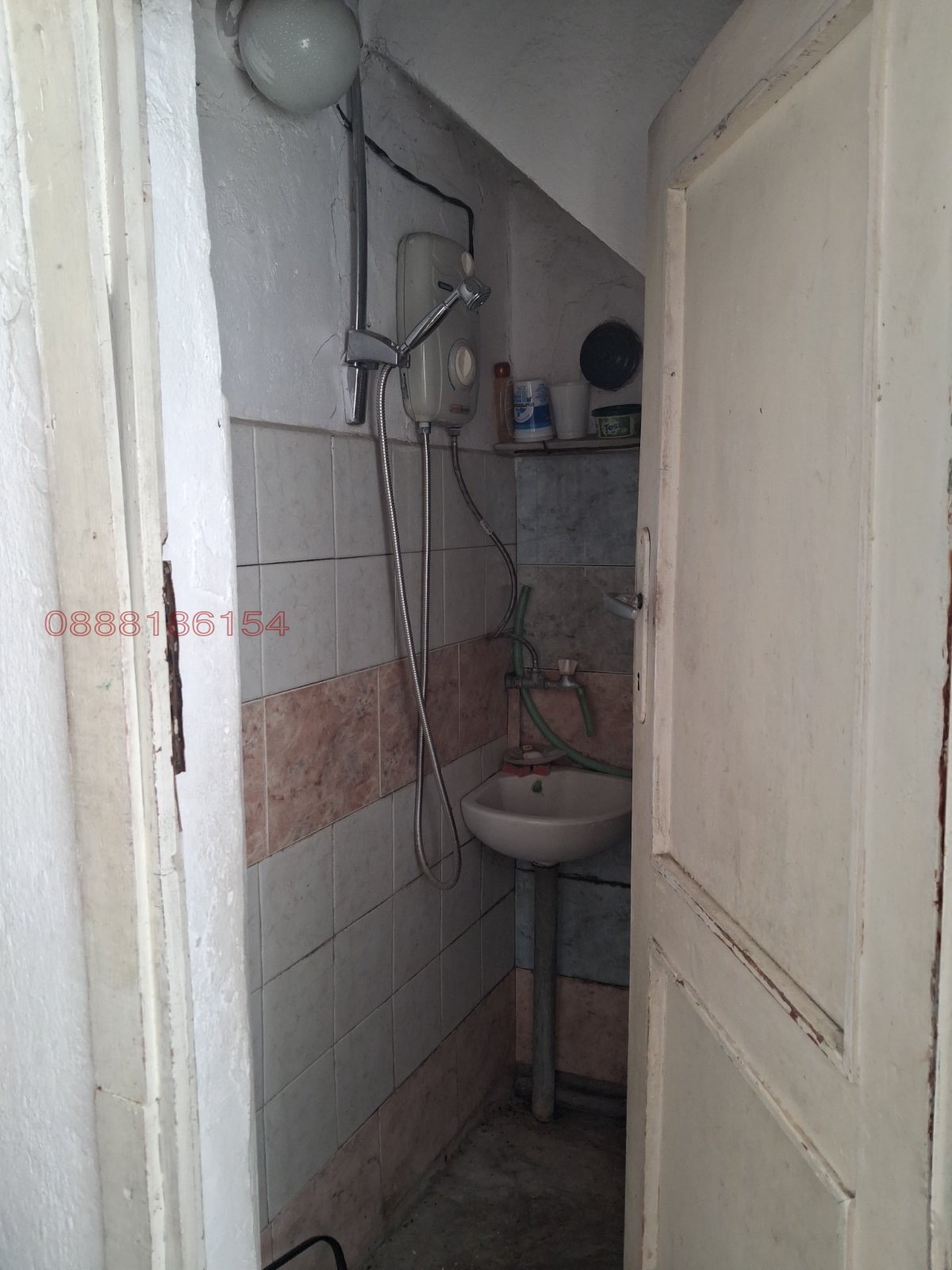 Продава КЪЩА, с. Баница, област Враца, снимка 13 - Къщи - 53899581