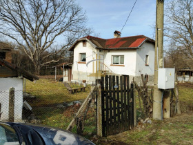 Casa Zhedna, región Pernik 1