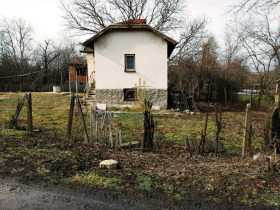 Dům Žedna, oblast Pernik 3