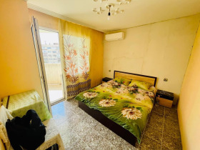 1 Schlafzimmer Mladost 1, Montana 2