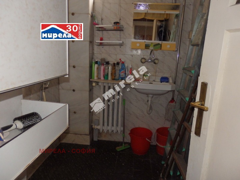 Na prodej  2 ložnice Sofia , Centar , 90 m2 | 21492524 - obraz [10]