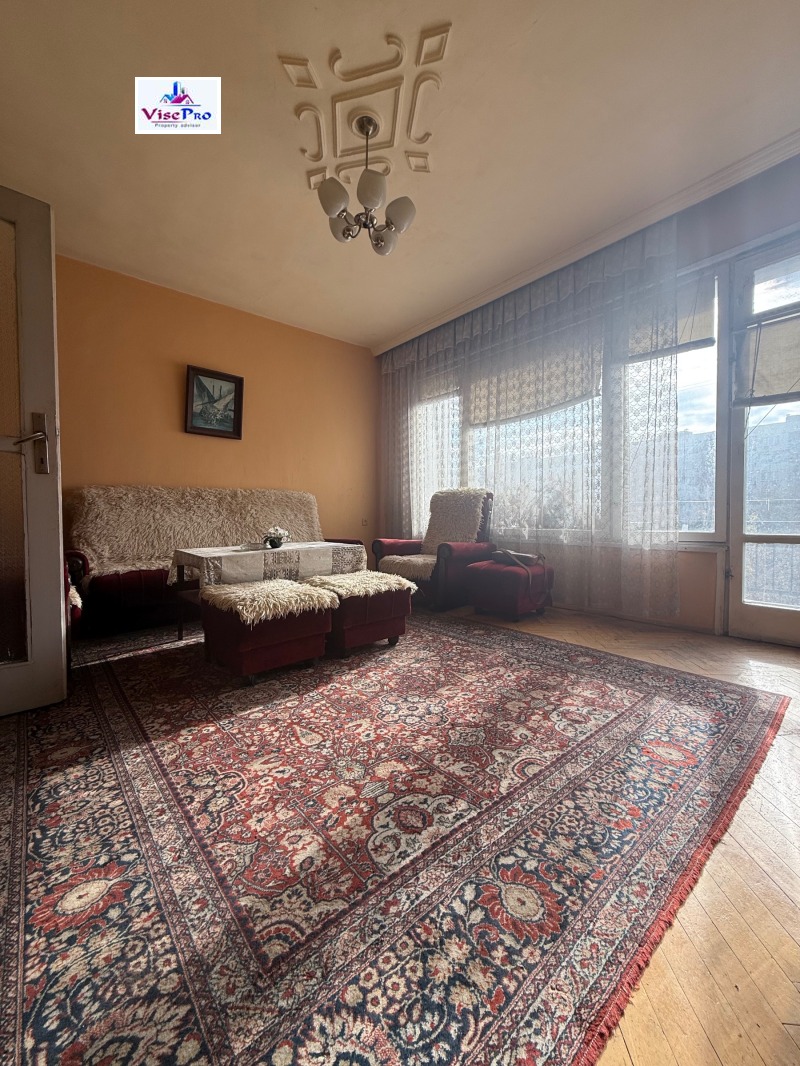 Продава 3-СТАЕН, гр. Пловдив, Кючук Париж