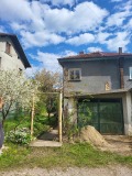 Продава КЪЩА, област Перник, с. Драгичево • 89000 € • 65420862 — Holmes.bg