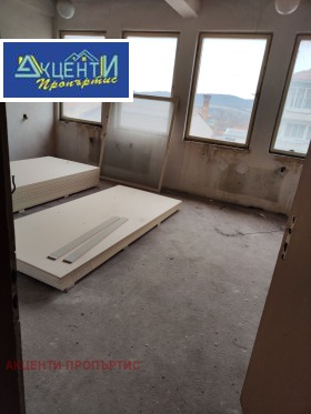 3+ camere da letto Debelets, regione Veliko Tarnovo 5