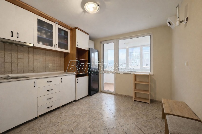 Продава 4-СТАЕН, гр. Варна, Колхозен пазар, снимка 2 - Апартаменти - 53520929