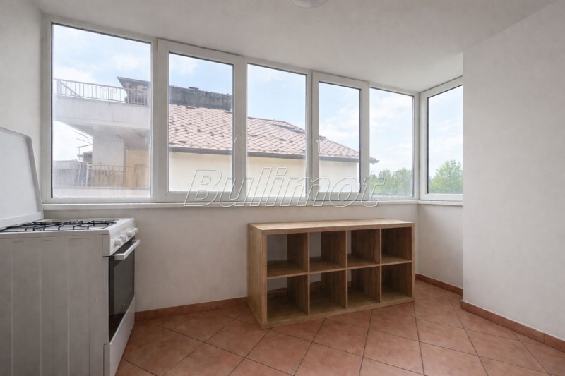 Продава 4-СТАЕН, гр. Варна, Колхозен пазар, снимка 9 - Апартаменти - 53520929