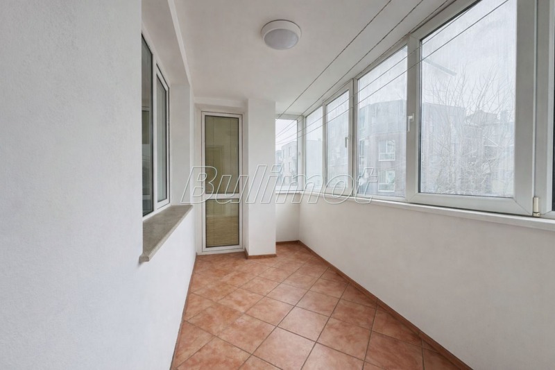 Продава 4-СТАЕН, гр. Варна, Колхозен пазар, снимка 11 - Апартаменти - 53520929