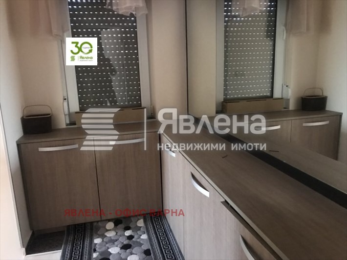 Продава КЪЩА, с. Приселци, област Варна, снимка 9 - Къщи - 48386078