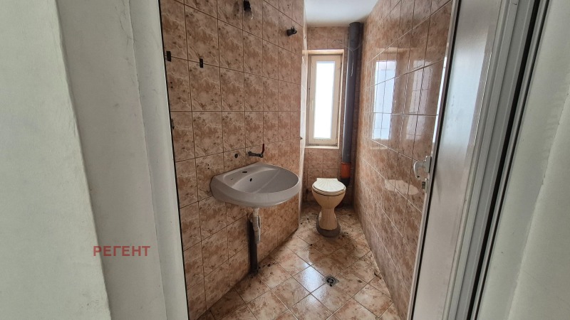 Продава КЪЩА, гр. Габрово, Център, снимка 8 - Къщи - 53354741