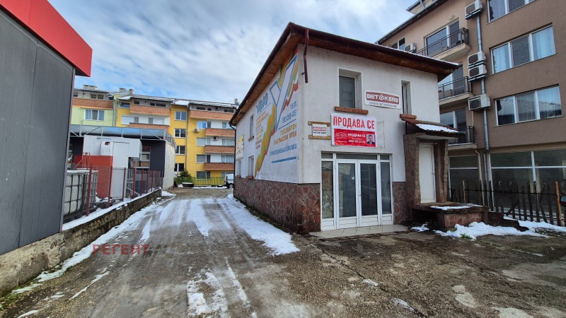 Продава КЪЩА, гр. Габрово, Център, снимка 2 - Къщи - 53354741