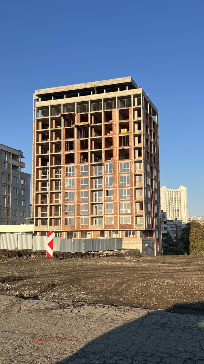 Продава ГАРАЖ, ПАРКОМЯСТО, град Бургас, Меден рудник - зона В • 17000 € / 33249.11 лв. • 68536823 1