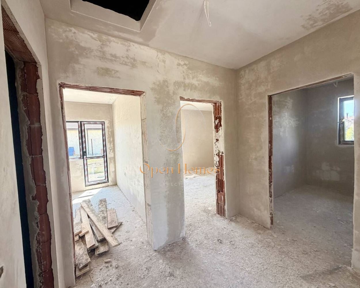 Продава КЪЩА, с. Скутаре, област Пловдив, снимка 6 - Къщи - 54228267