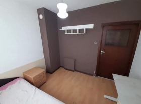 1 quarto Nadejda 1, Sofia 9