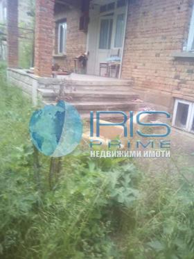 Продажба на имоти в с. Александрово, област Шумен - изображение 1 