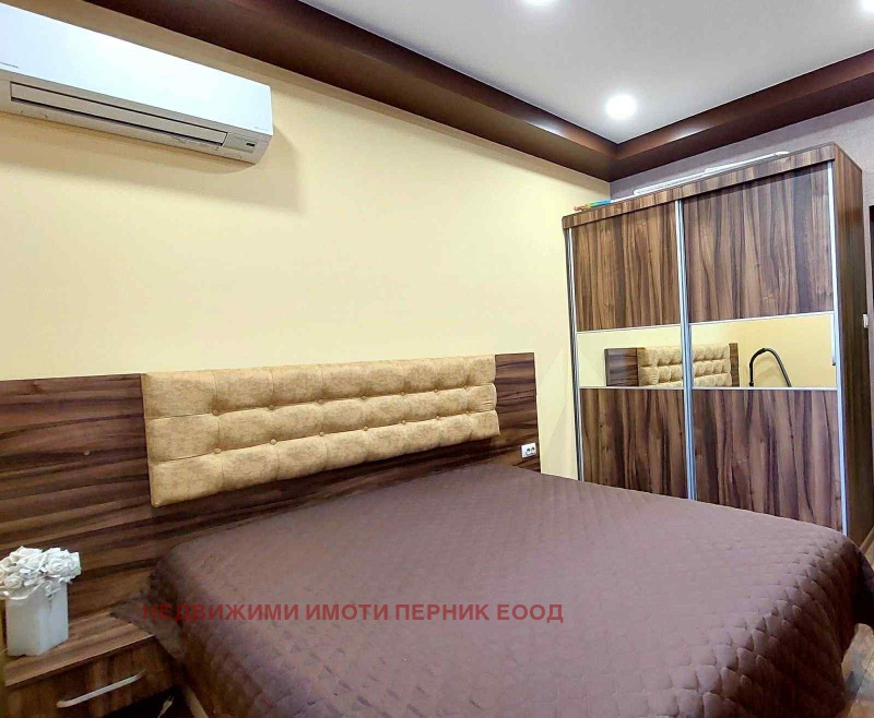 Продава  2-стаен град Перник , Изток , 50 кв.м | 24002754 - изображение [8]