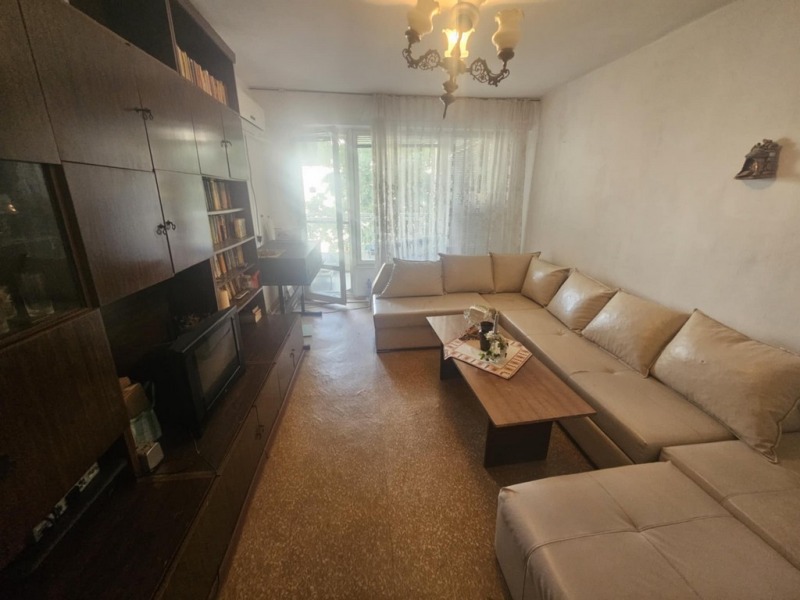 Продава  Многостаен град Кърджали , Възрожденци , 100 кв.м | 63419765