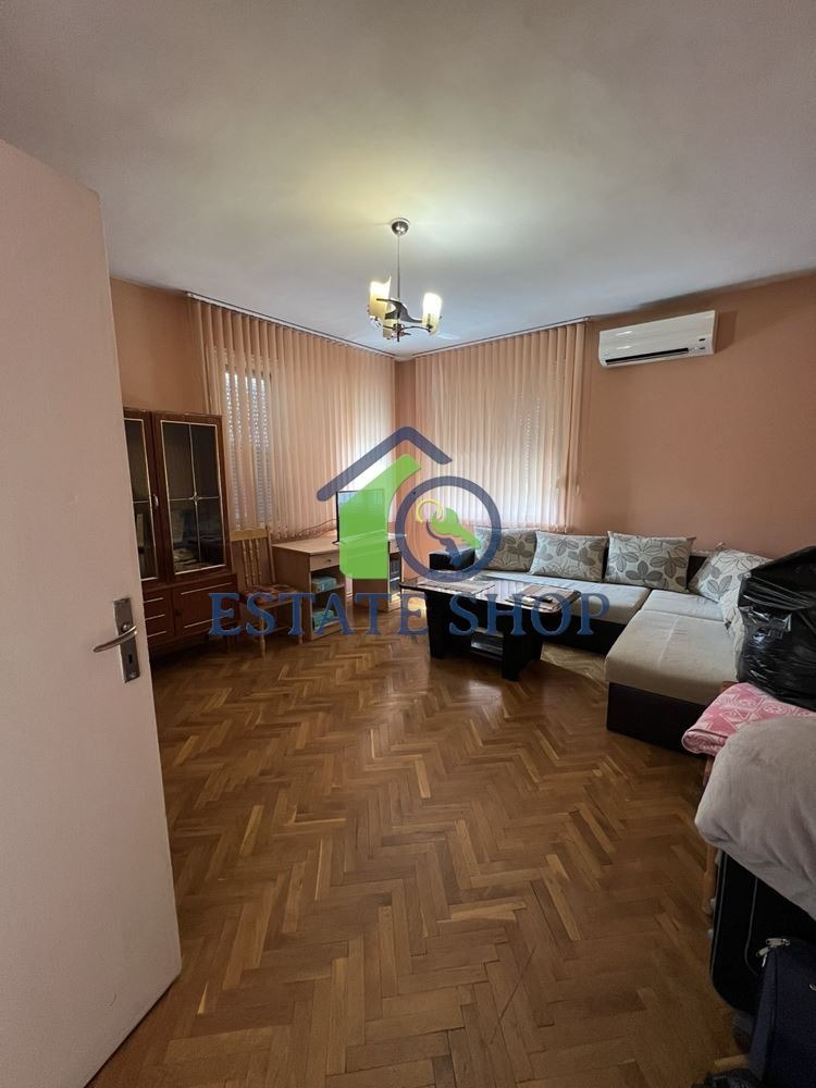 Продава  Етаж от къща град Пловдив , Изгрев , 190 кв.м | 92620798 - изображение [3]