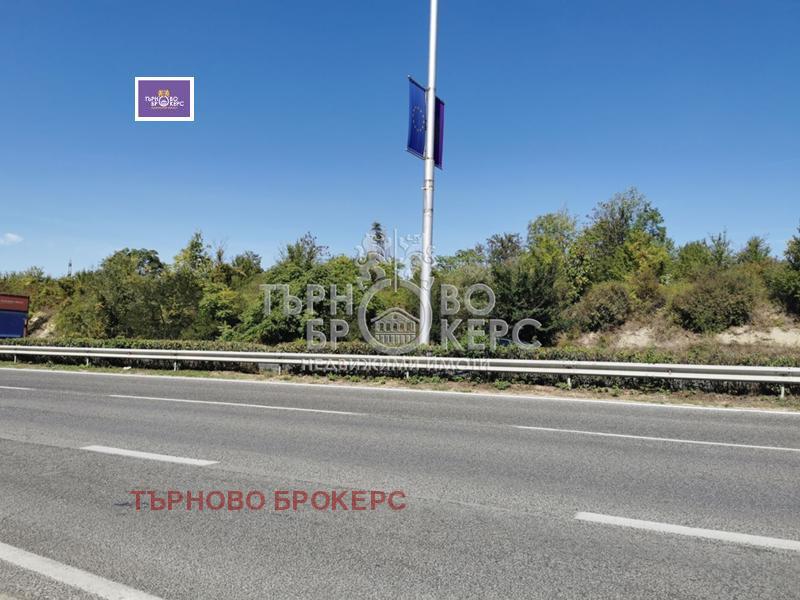 Продава  Парцел град Велико Търново , Промишлена зона - Запад , 7171 кв.м | 18489966