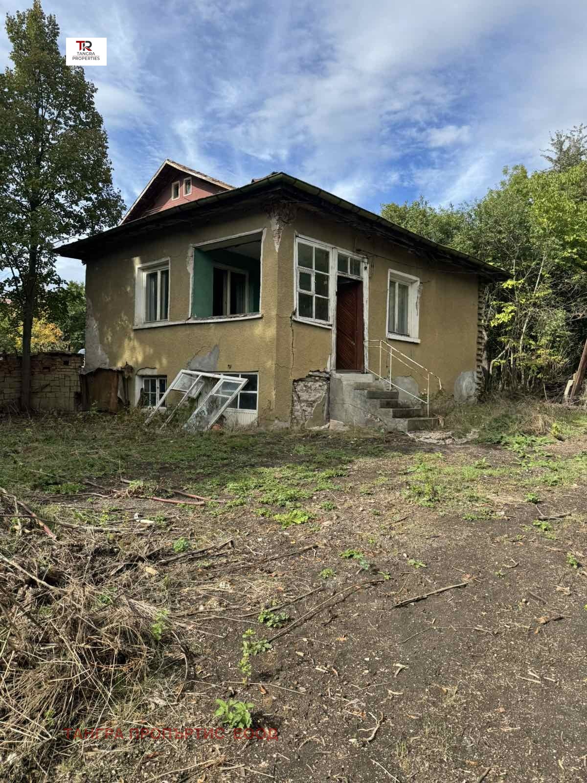 Продава КЪЩА, гр. Перник, Радина чешма