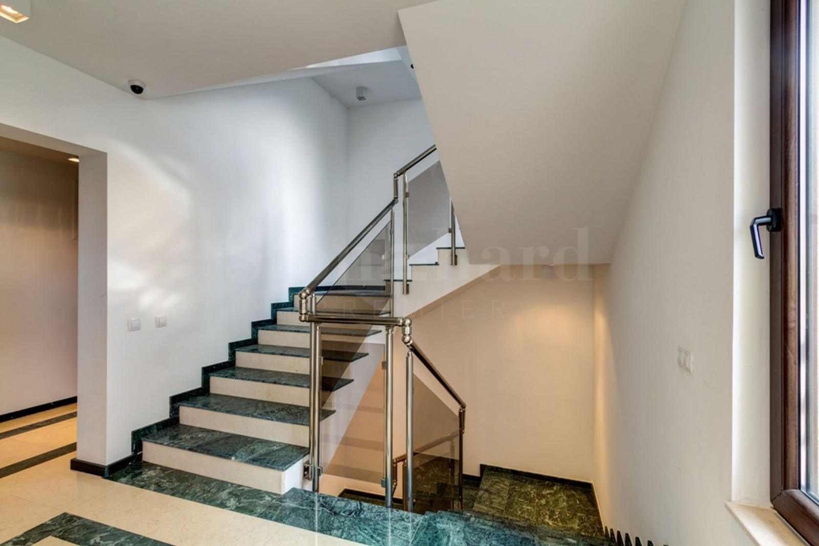 ������� 3-����� | Imot.bg � ����������� 15