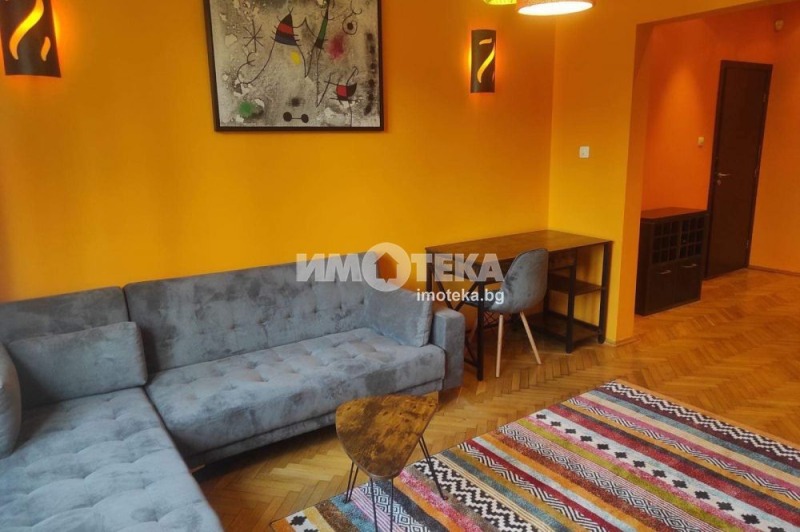 De vânzare  1 dormitor Sofia , Țentâr , 70 mp | 83744030 - imagine [2]