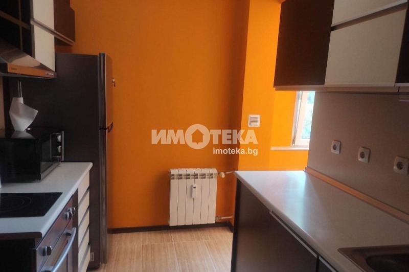 Na prodej  1 ložnice Sofia , Centar , 70 m2 | 83744030 - obraz [6]