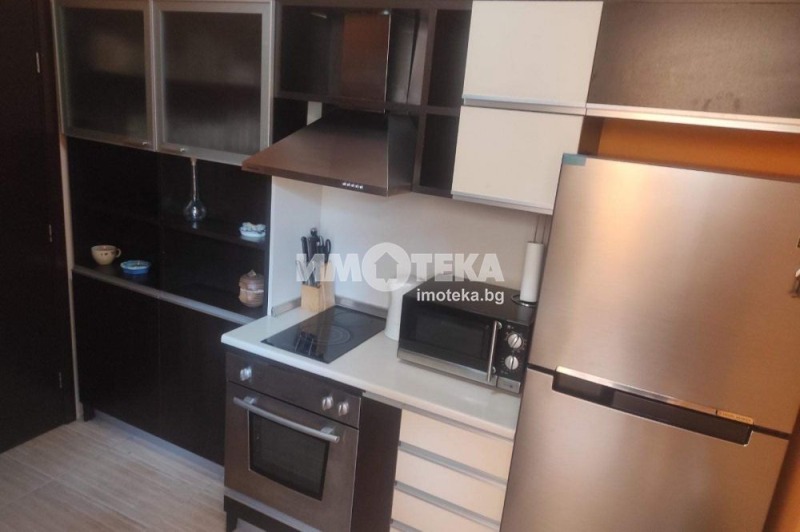 De vânzare  1 dormitor Sofia , Țentâr , 70 mp | 83744030 - imagine [7]