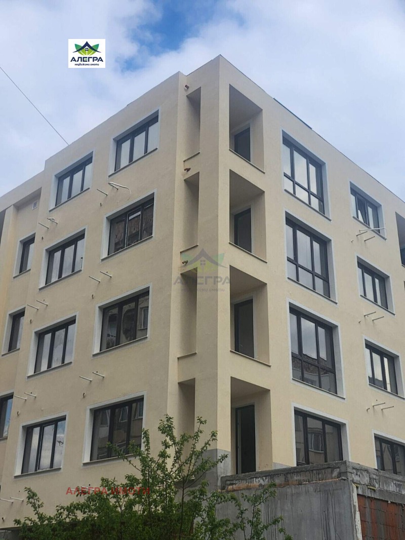 Te koop  2 slaapkamers Pazardzjik , Ustrem , 79 m² | 85928775