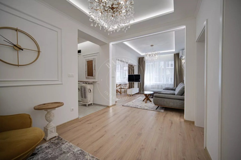 À vendre  3 chambres Sofia , Tsentar , 110 m² | 52321624