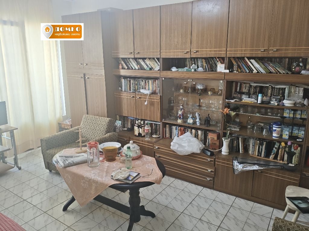 Продава 2-СТАЕН, гр. Пазарджик, Моста на Лютата