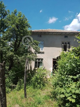 Продажба на имоти в с. Черневци, област Габрово - изображение 5 