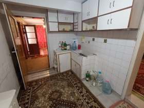 House Getsovo, region Razgrad 9