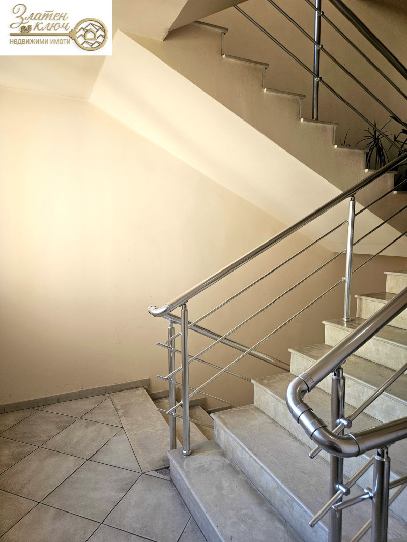 For Sale  1 bedroom Plovdiv , Kamenitsa 2 , 56 sq.m | 76489471 - image [10]