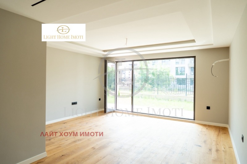 In vendita  1 camera da letto Plovdiv , Hristo Smirnenski , 75 mq | 88801867