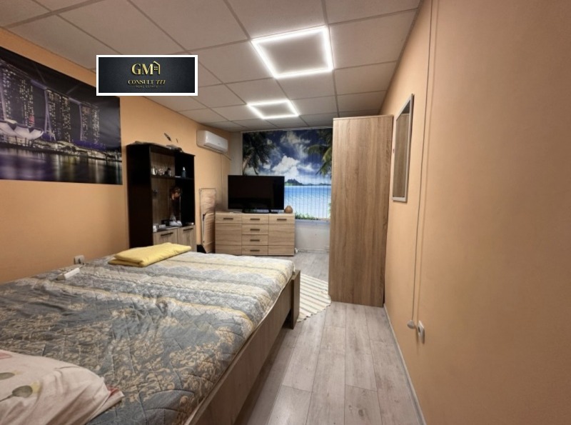Продава  3-стаен град Плевен , Широк център , 140 кв.м | 77011617 - изображение [4]