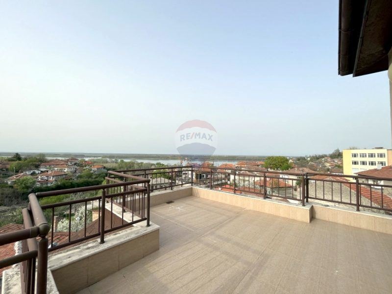 На продаж  3 кімнатна область Велико Тирново , Свищов , 133 кв.м | 53117612 - зображення [15]