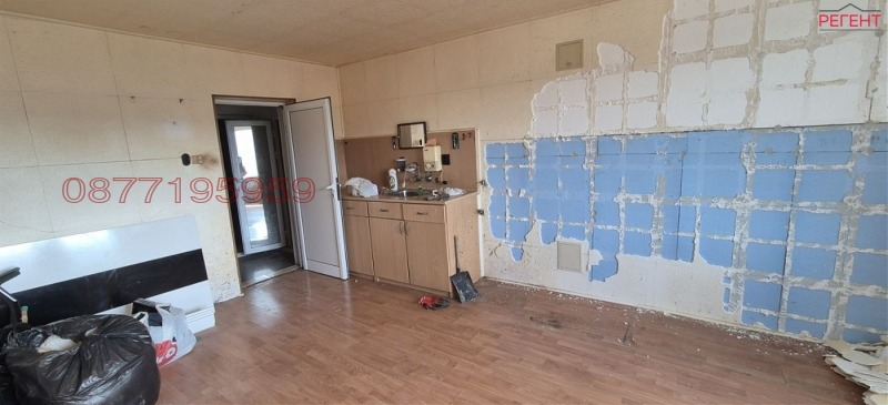 Продава ЕТАЖ ОТ КЪЩА, гр. Габрово, Бичкиня, снимка 4 - Етаж от къща - 52777499