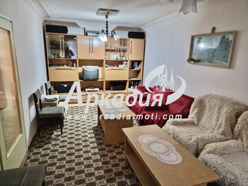 Продава КЪЩА, с. Забърдо, област Смолян, снимка 4 - Къщи - 52691128