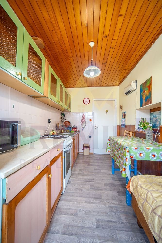 Продава КЪЩА, гр. Балчик, област Добрич, снимка 13 - Къщи - 53768958