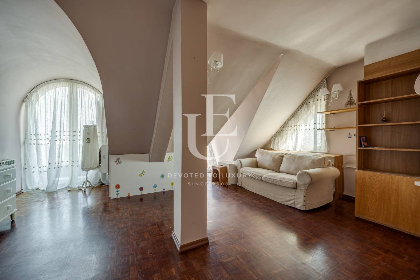 Продава МЕЗОНЕТ, гр. София, Изток, снимка 9 - Апартаменти - 54399252