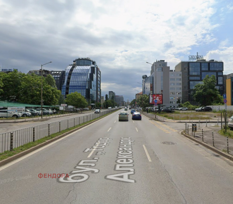 Продава ОФИС в град София, Център - 6500 кв.м / 10 500 000 € » 20 536 215.00 лв., ФЕНДОРА