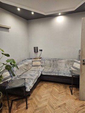 1 Schlafzimmer Zapaden park, Sofia 1