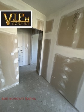 1 chambre Kaisieva gradina, Varna 6